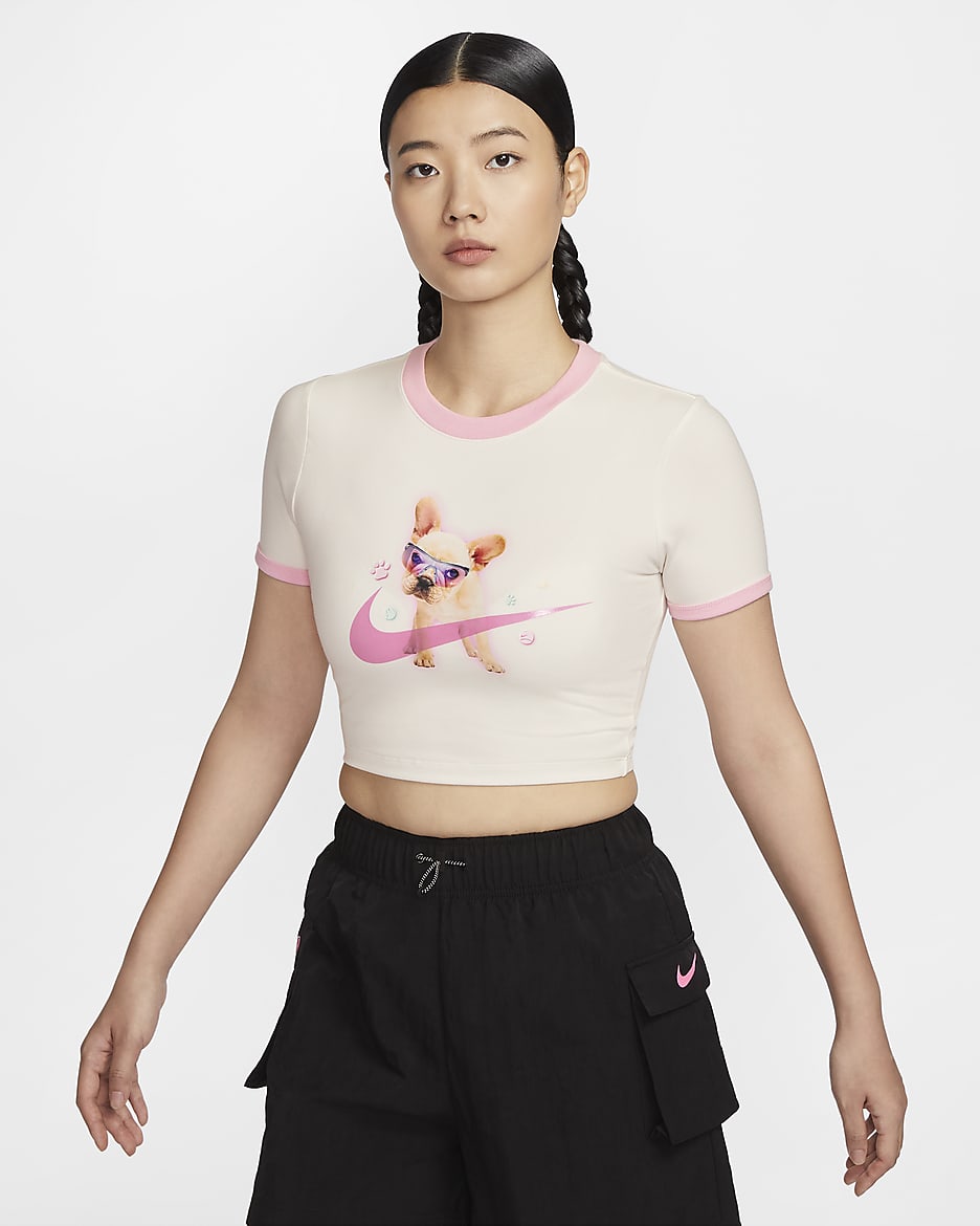 Nike Sportswear Women s Slim Cropped T Shirt